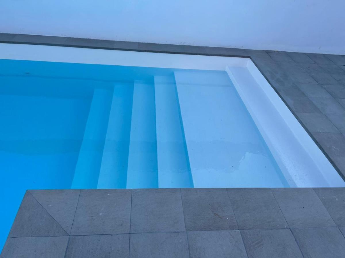 Villa Marie Agradable Y Tranquila Maison Con Piscina Коральео Экстерьер фото