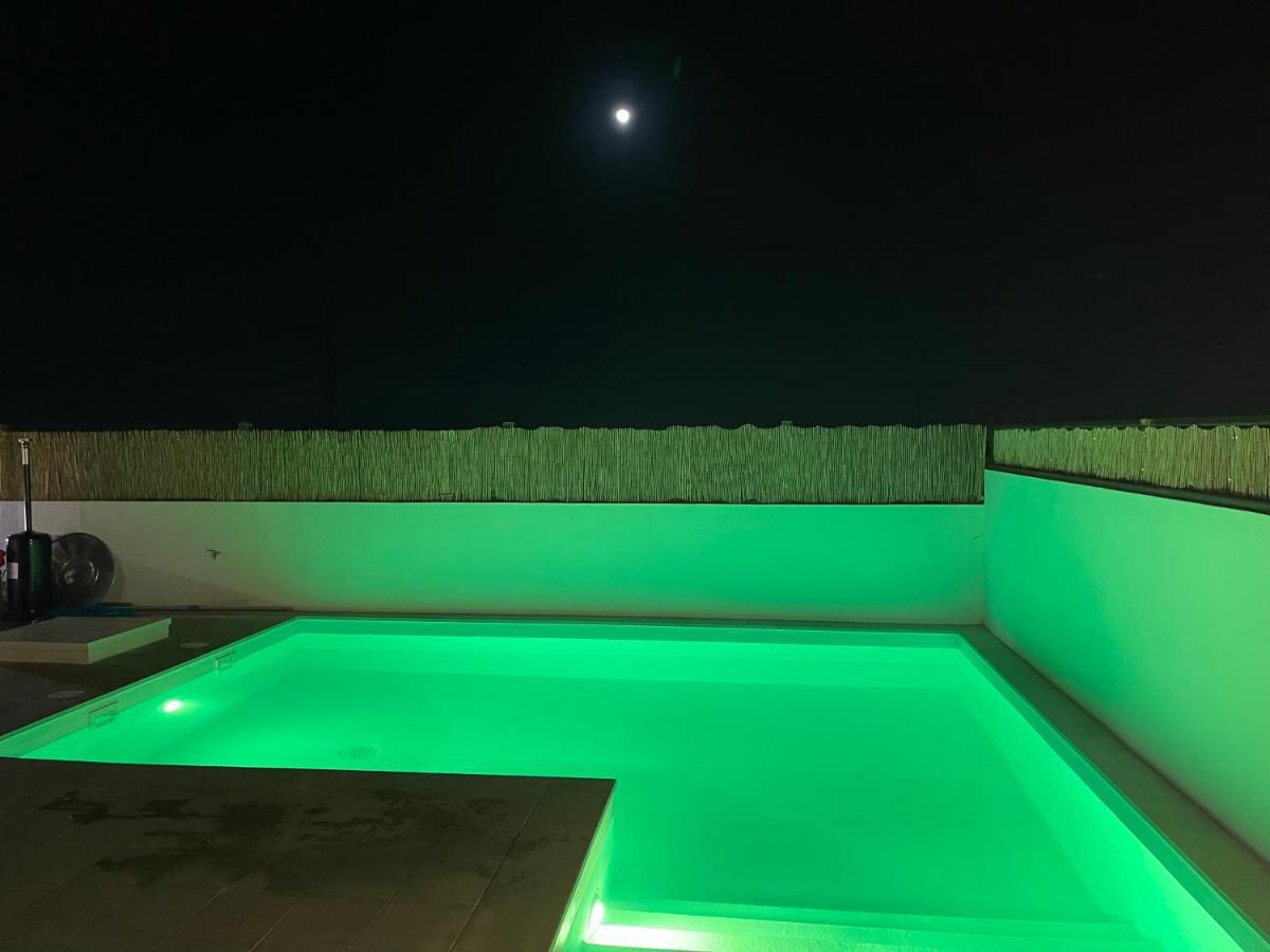 Villa Marie Agradable Y Tranquila Maison Con Piscina Коральео Экстерьер фото